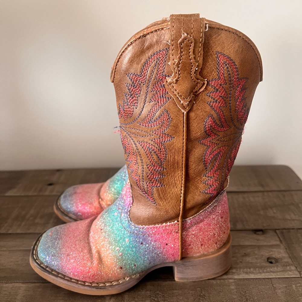 Kids boots